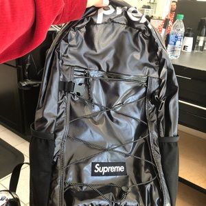 Supreme FW17 backpack